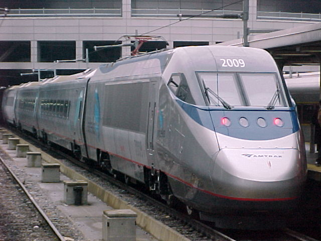 Acela_at_Boston.jpg